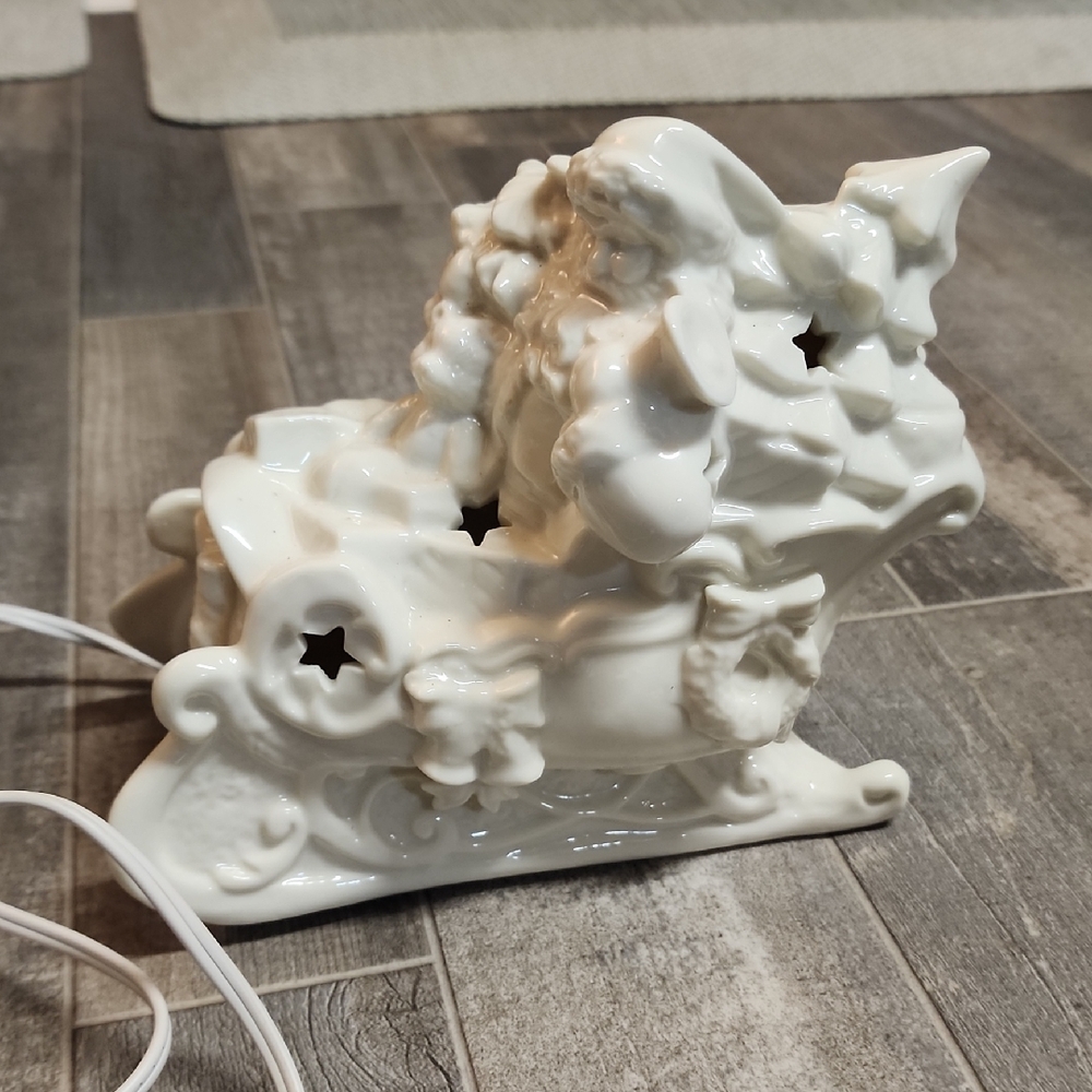 Ceramic Santa Sleigh Light Decor
